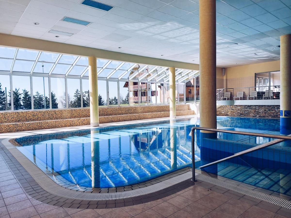 Pohorje Village Wellbeing Resort - Forest Hotel Videc Хочко Похорє Екстер'єр фото