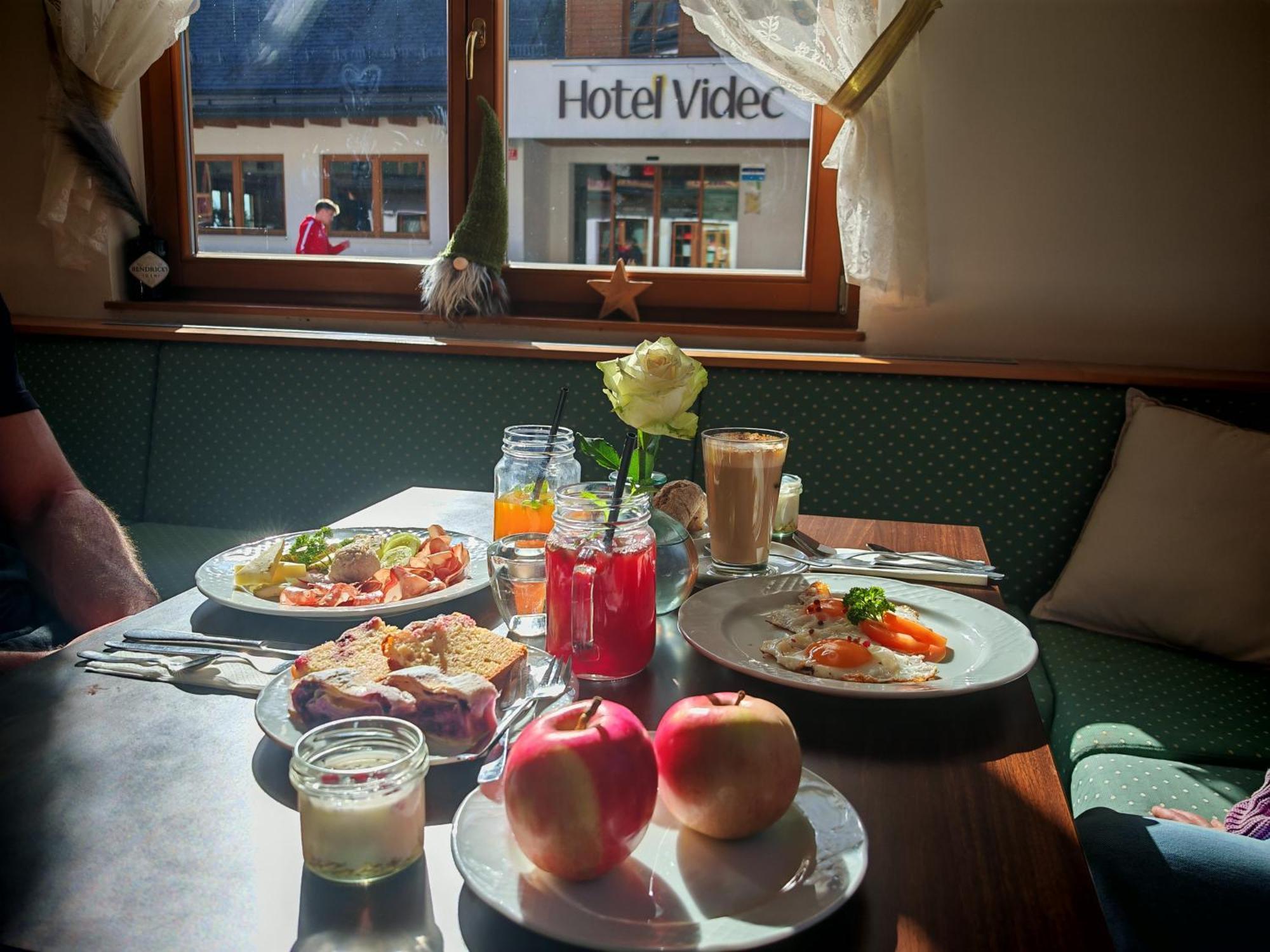 Pohorje Village Wellbeing Resort - Forest Hotel Videc Хочко Похорє Екстер'єр фото